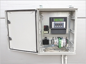 Flowbox flow meter in a cabinet